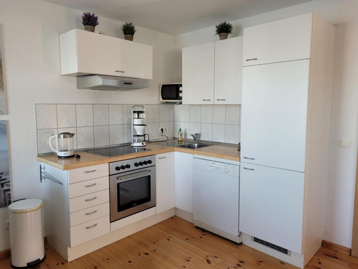 4 Sterne Dtv Floating House Hotel Kröslin Екстериор снимка